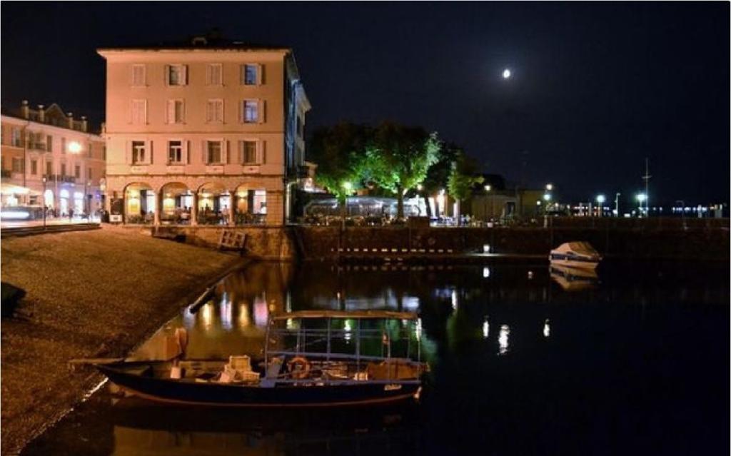 Apartamento Il Soppalco Luino Exterior foto