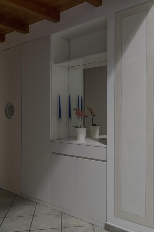 Apartamento Il Soppalco Luino Exterior foto